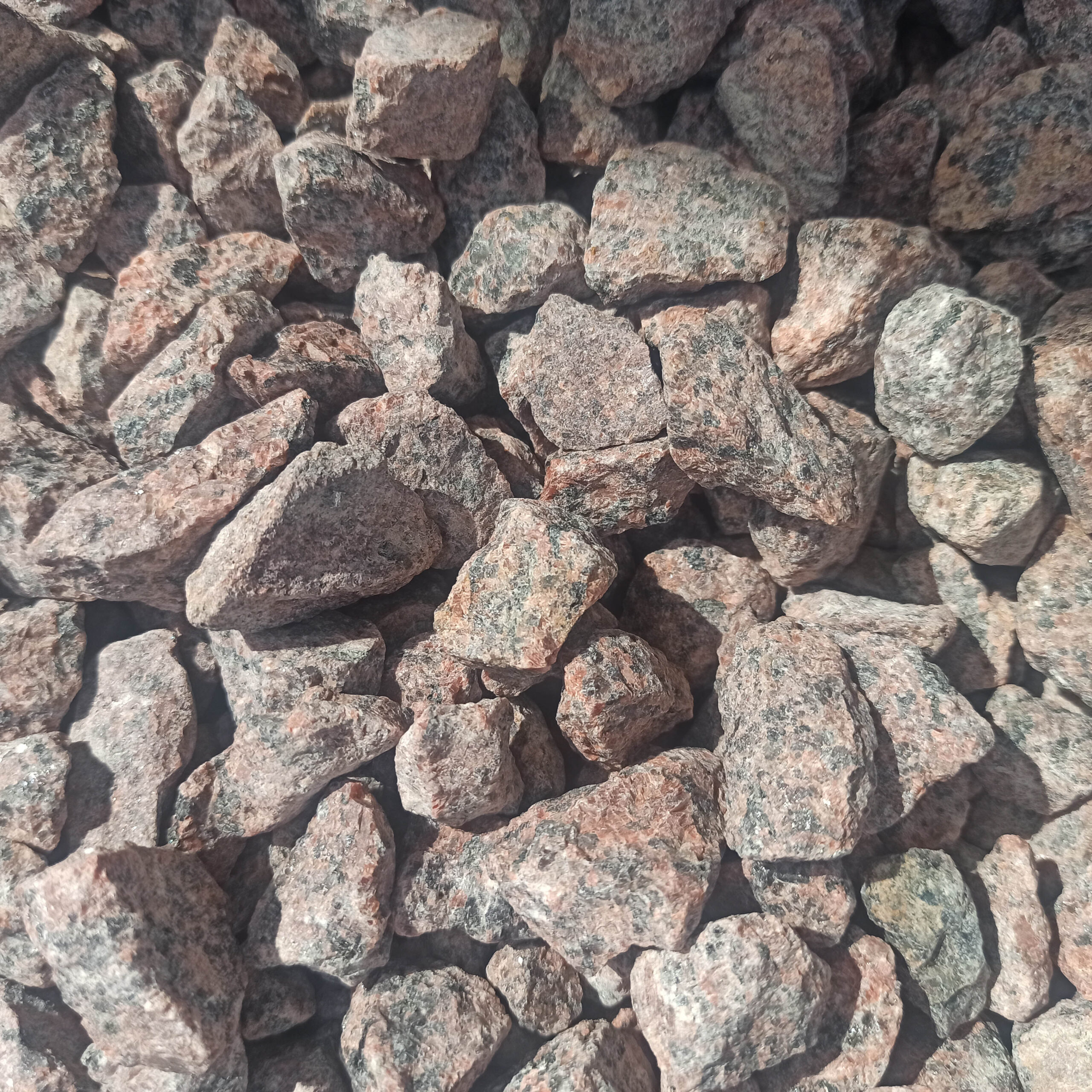 Grys granitowy czerwony VANGA 25 kg